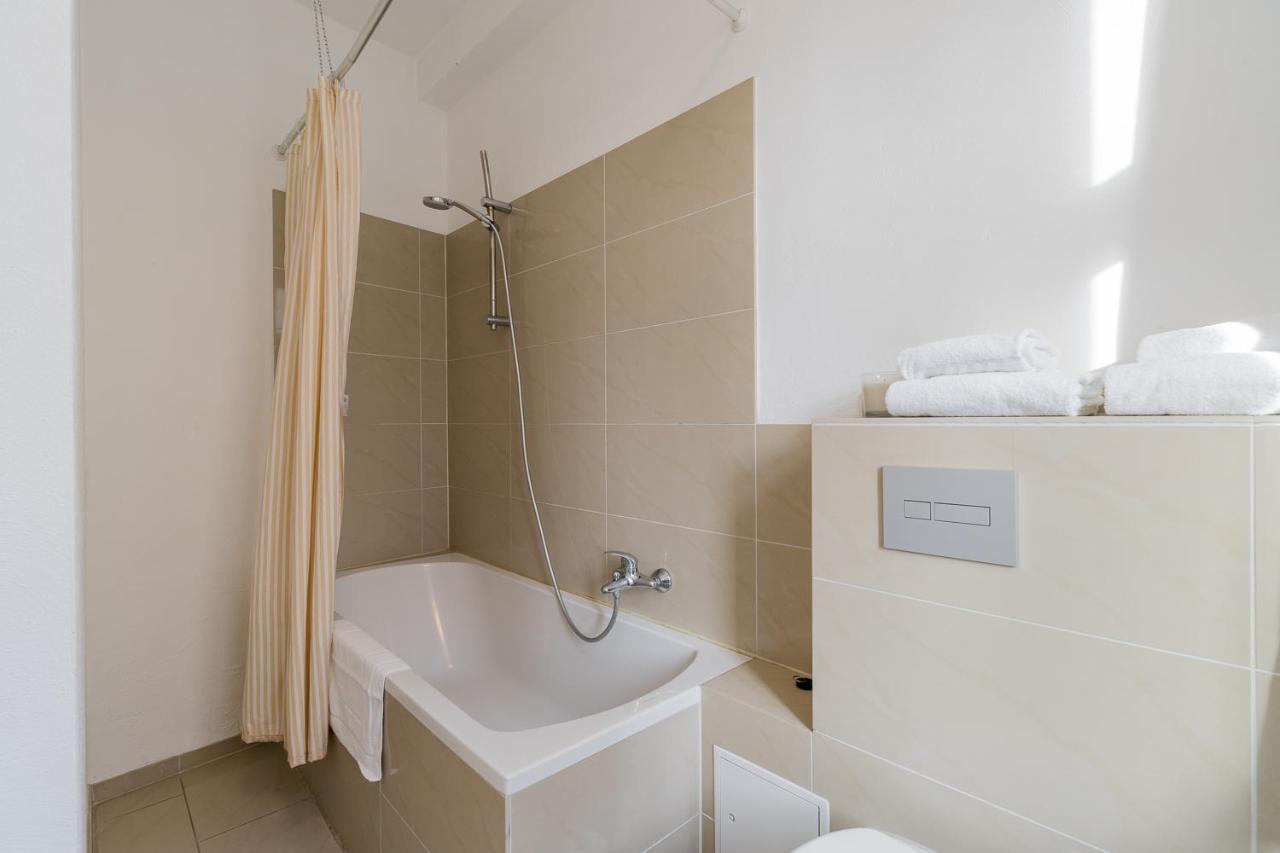 Aparthotel &