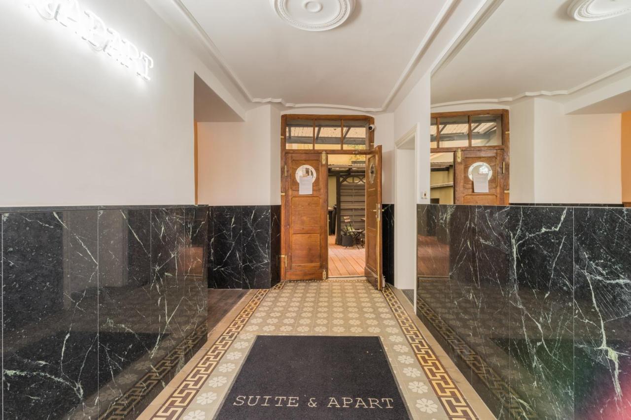 Aparthotel & 3*